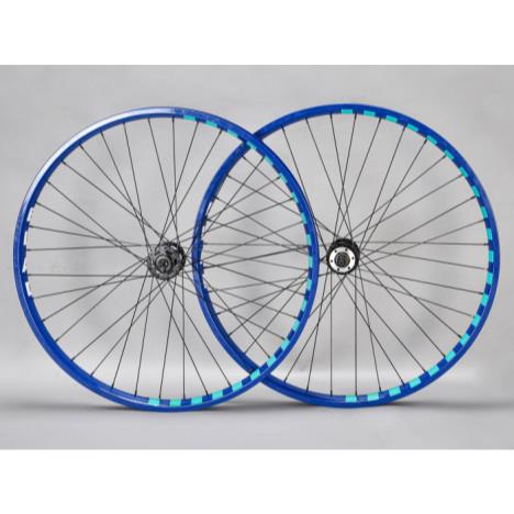 BLAD Wheel Set - Blue/Blue Check £120.00